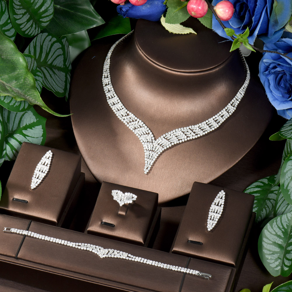 Women Accessories Uae - HIBRIDE Aksesori Pakaian Pengantin 4 Buah